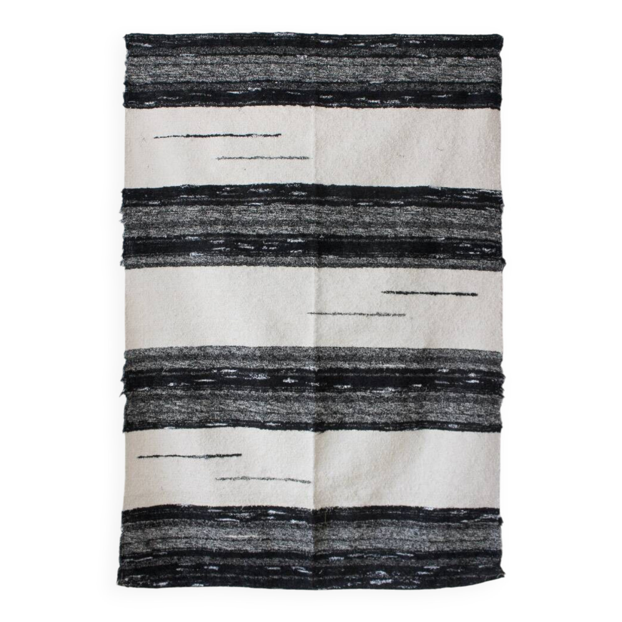 Handwoven recycled cotton rug - 170 x 240 cm