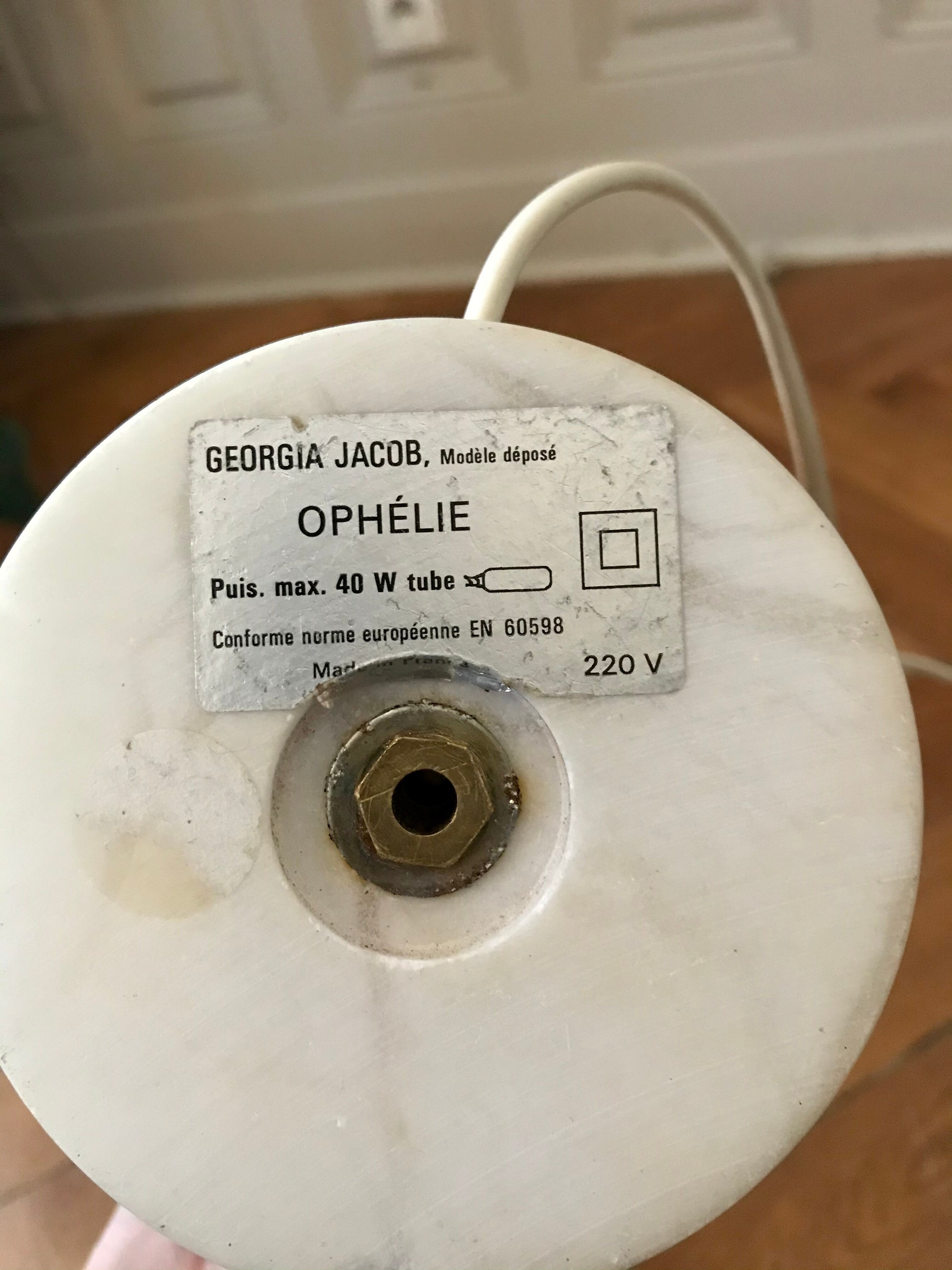 Georgia Jacob's lamp to lay