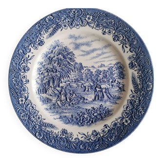 Assiette ancienne plate estampillée Churchill. Fabrication anglaise