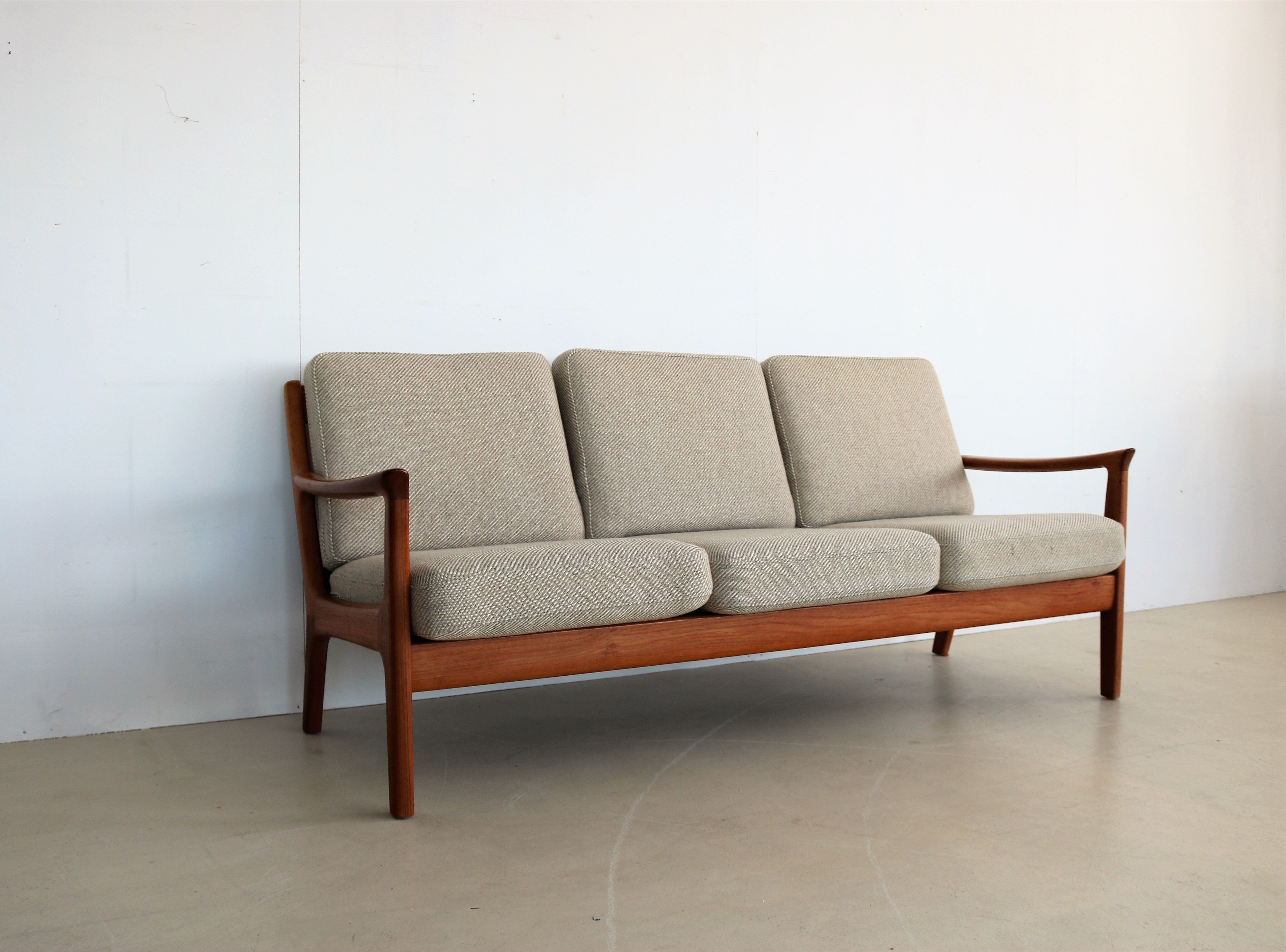 Juul Kristensen for JK Denmark sofa