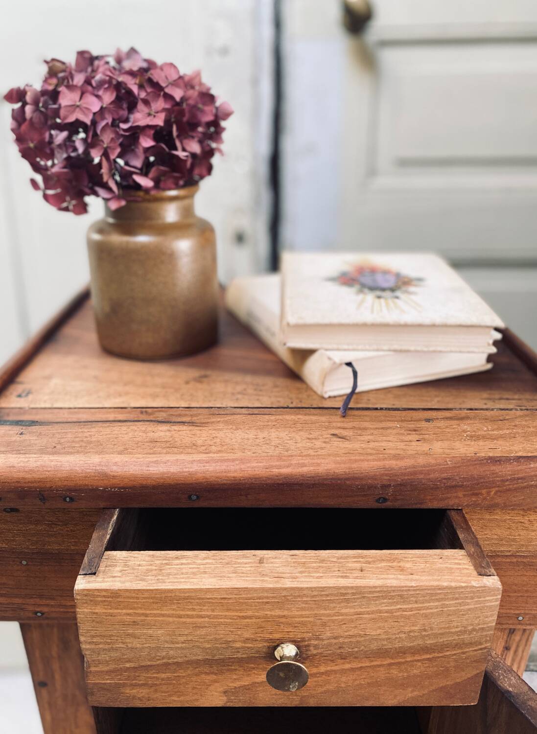 Antique bedside table in solid wood – natural patina