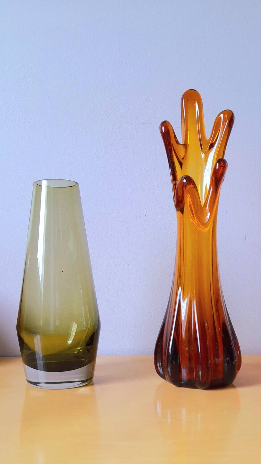 Lot of vintage glass vases