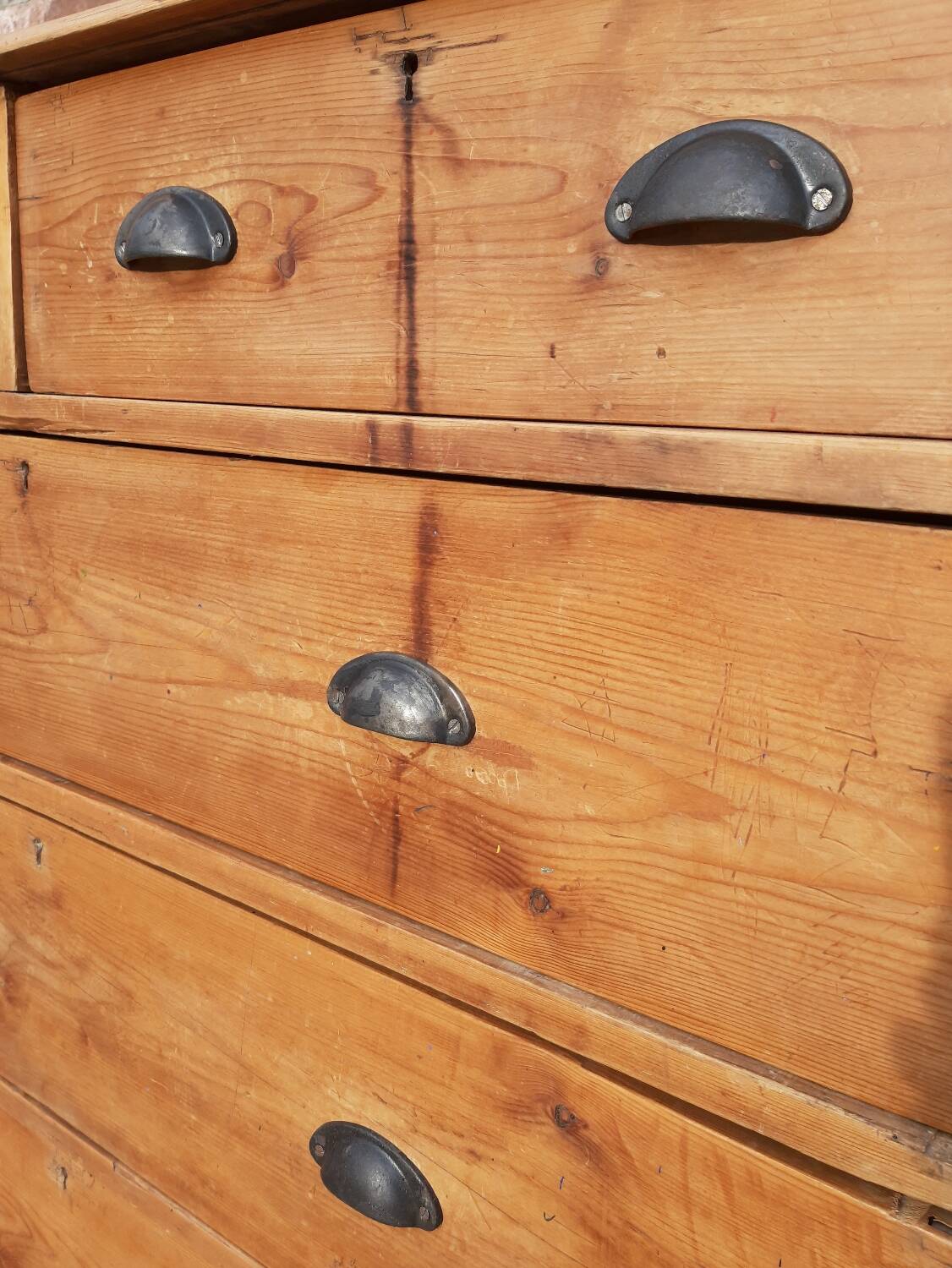 Commode ou meuble à tiroirs