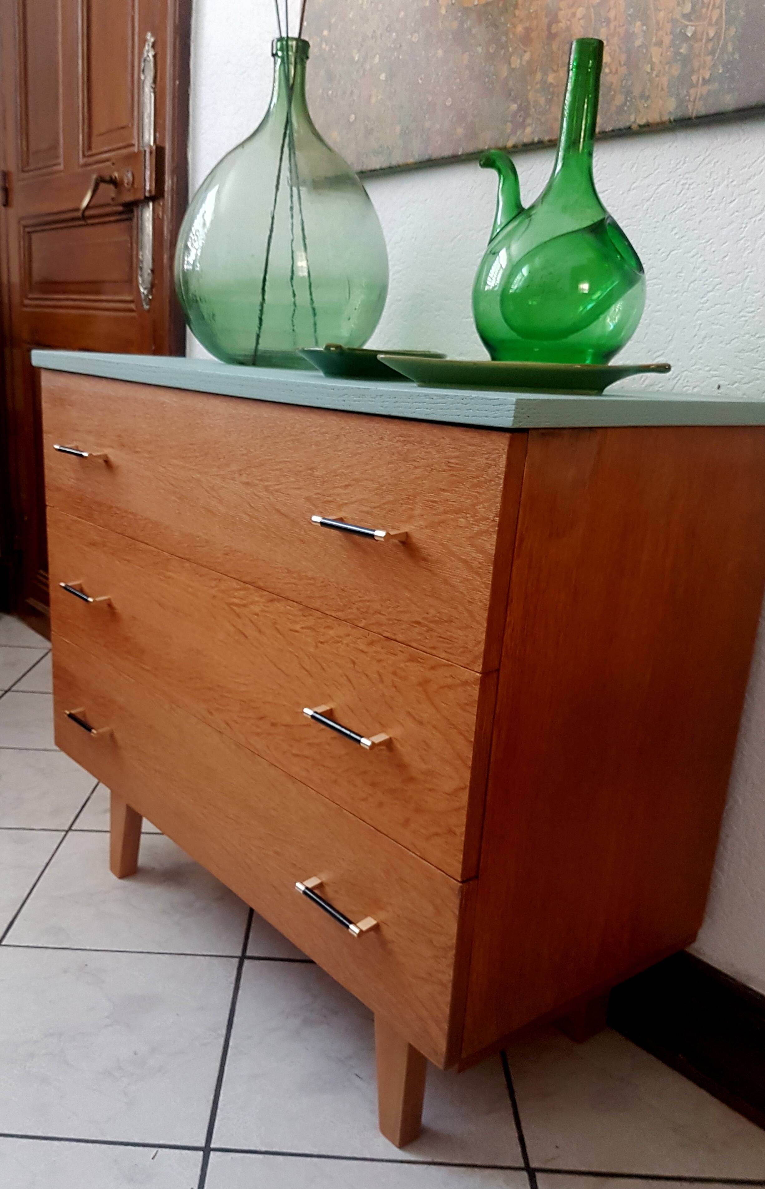 Vintage dresser