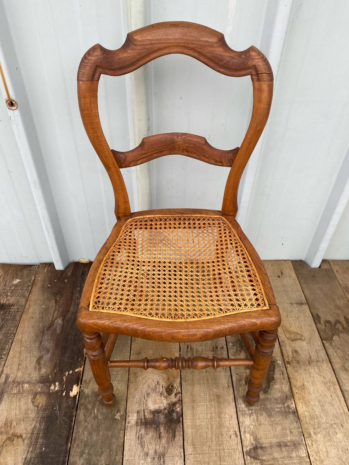 Chaise ancienne Louis Philippe bois + assise cannée vintage