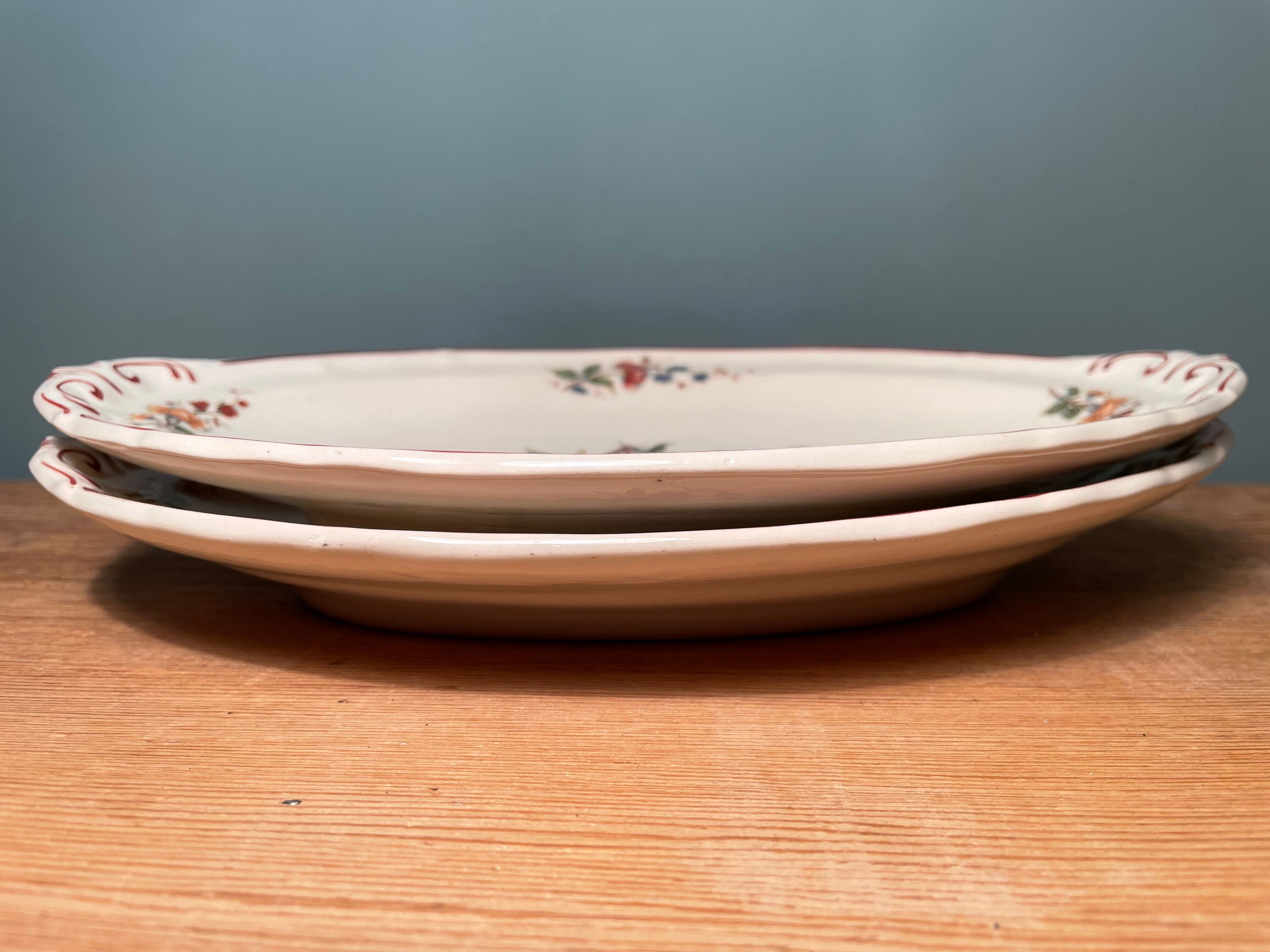 Lot de 2 raviers Villeroy et Boch Mettlach, modèle Phœnix