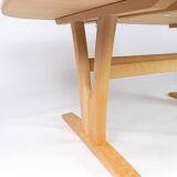 Coffee table in beech of danish design manufactured by Skovby Furniture factory in the 1960s.