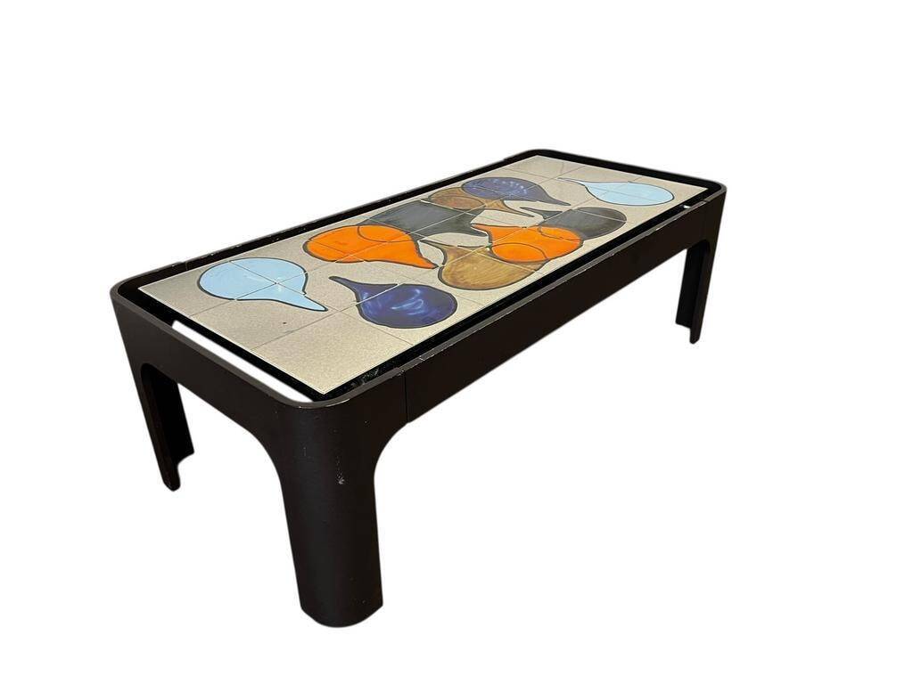 Vintage ceramic coffee table / Coffee table with rounded corners