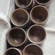 Lot de 8 verres en grès émaillé