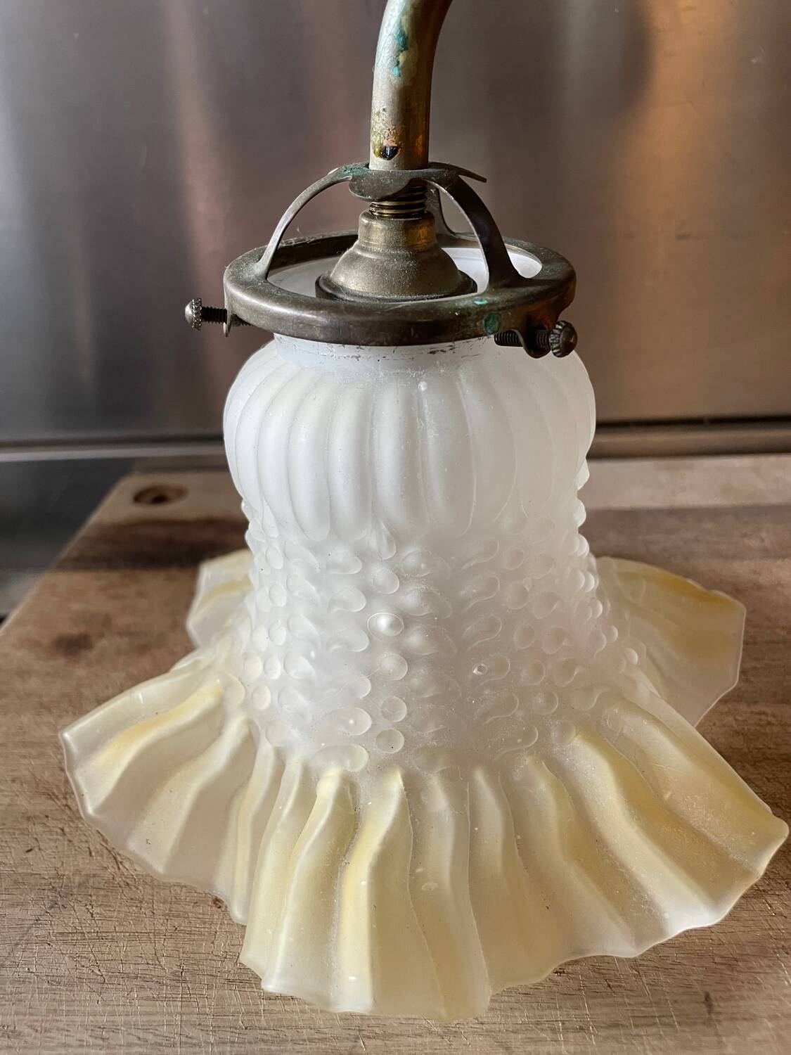 Applique laiton et opaline