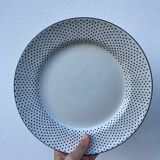 Gien service for 6 people with black polka dots: soup plates and flat plates