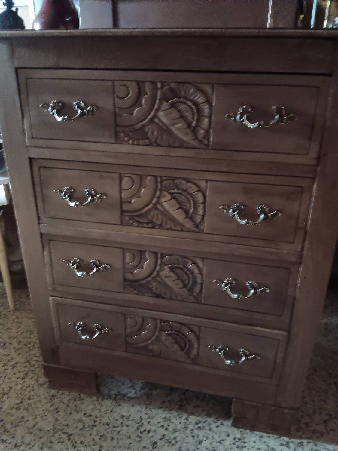 Vintage chest of drawers