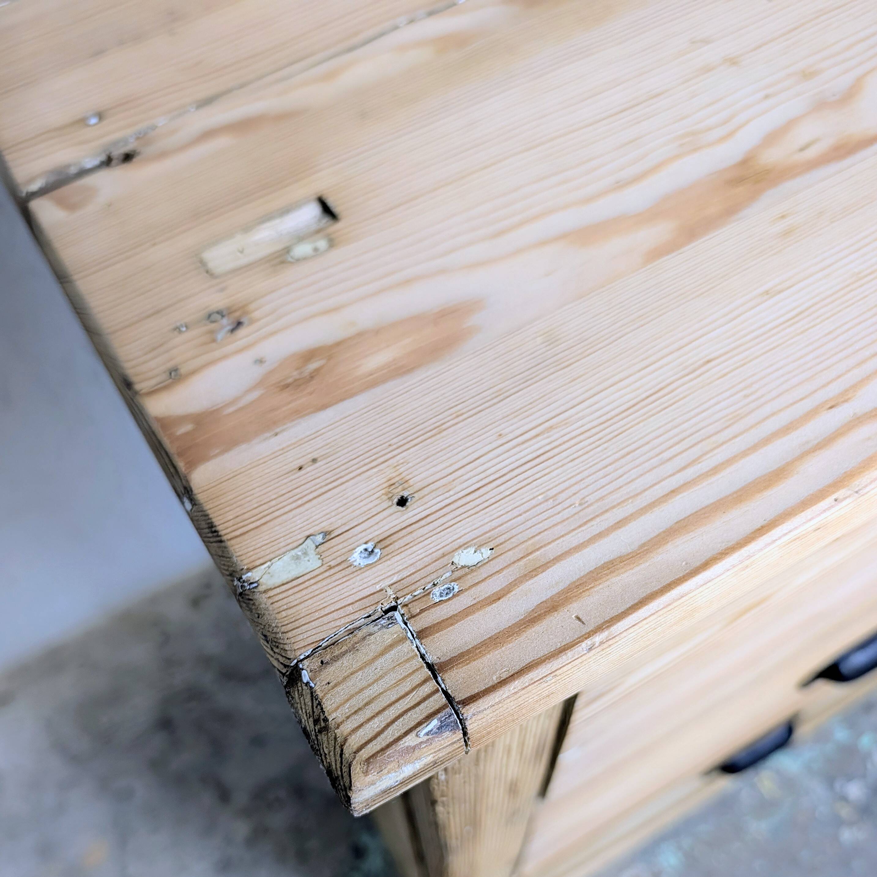 Small workshop cabinet with 3 pine drawers.