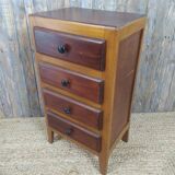 Wooden chest of drawers