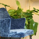 Fauteuil en velours bleu, Italie des années 1950