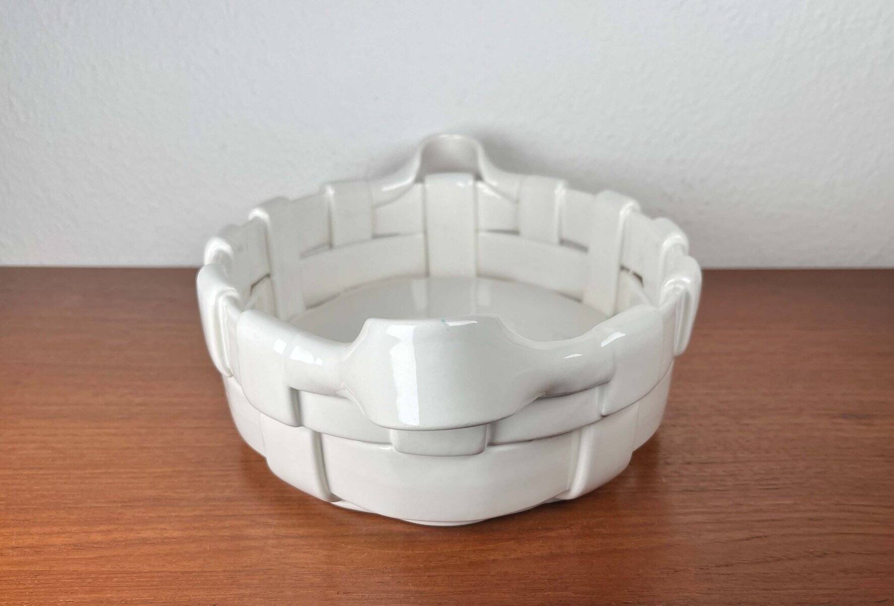 Vintage Italian woven basket in white ceramic