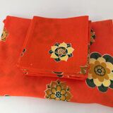 Nappe ronde et 7 serviettes seventies années 70