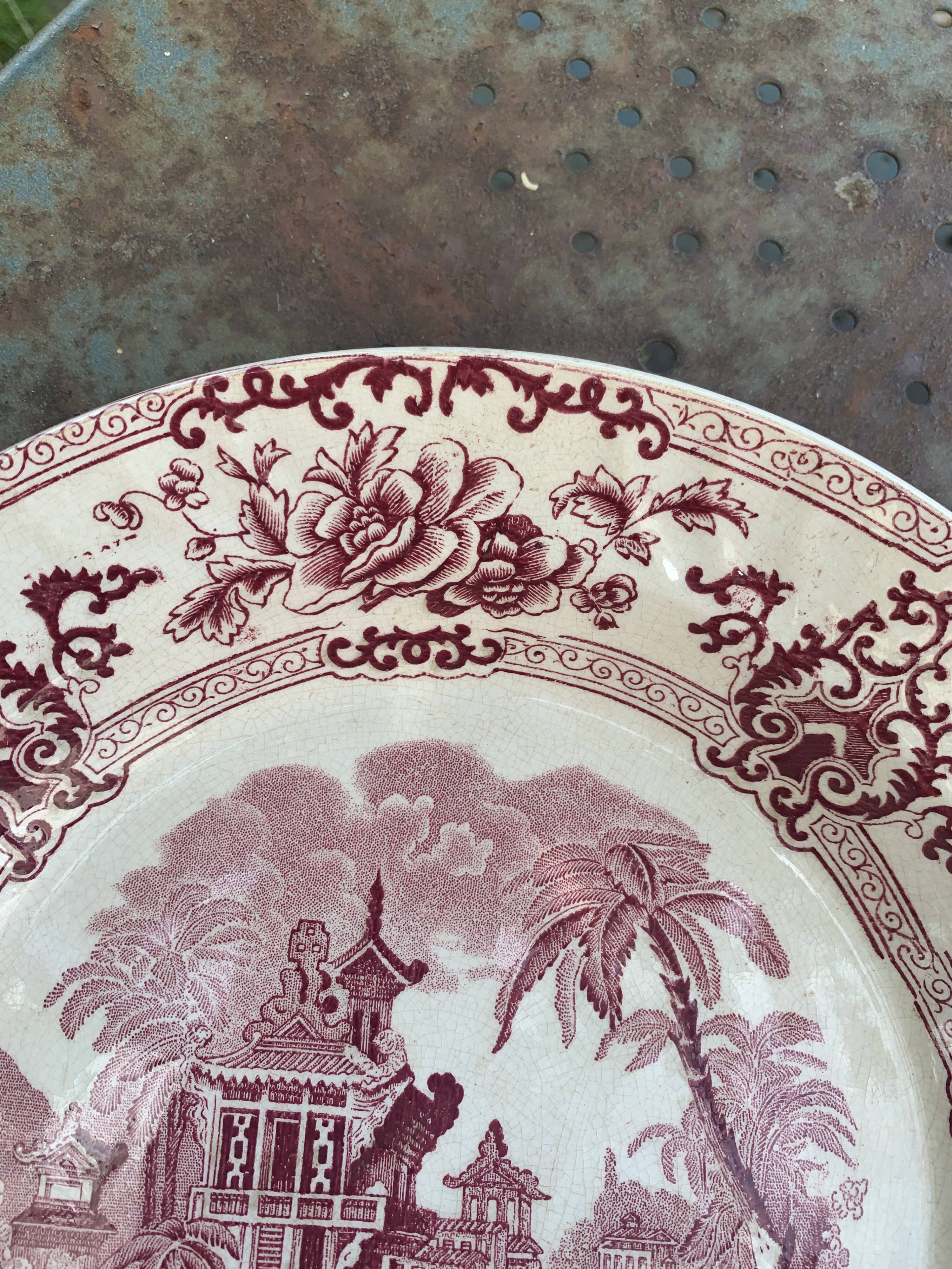 Plat creux ancien, Longwy france, modele Cyprus, motif asiatique, art deco et collector