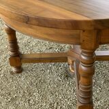Walnut Round Table