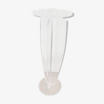 Fifth wheel - Plexiglas pedestal table