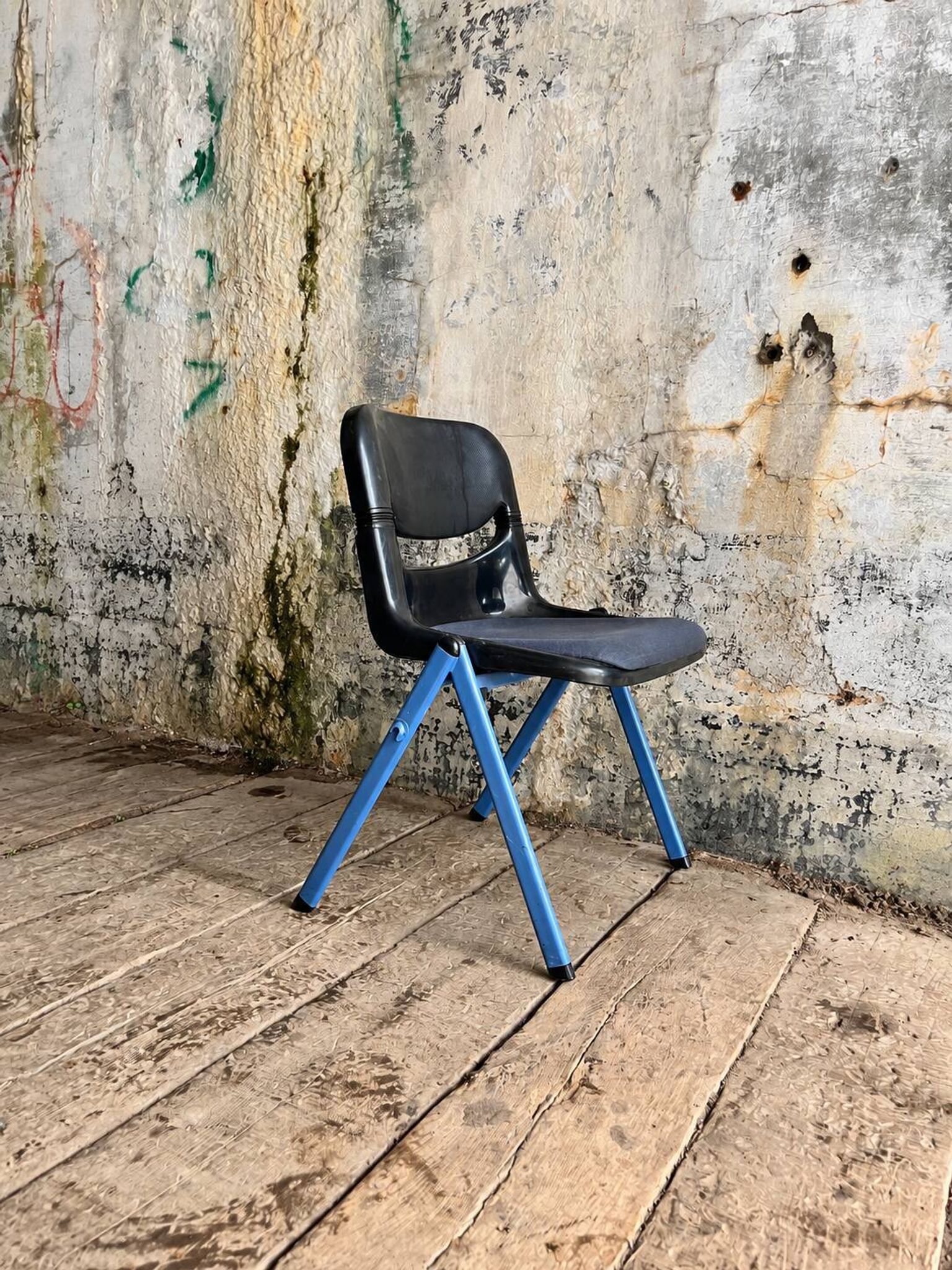 Vintage Vitra Dorsal chair by Emilio Ambasz & Giancarlo Piretti