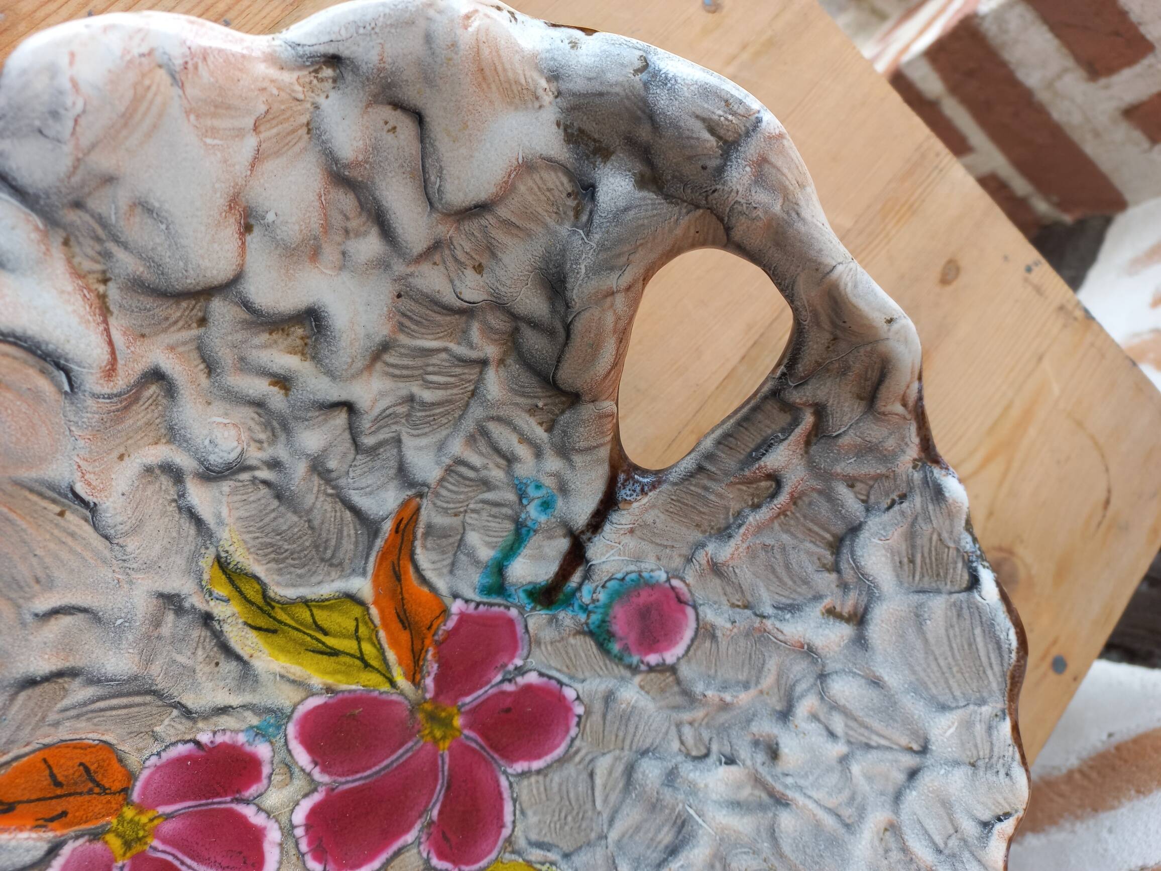 Vintage Vallauris style empty pocket fruit bowl