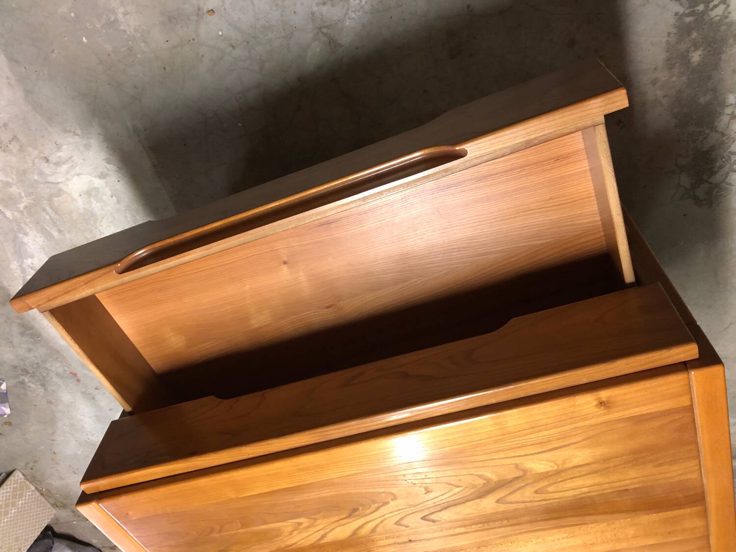 Vintage elm chest of drawers from Maison Regain