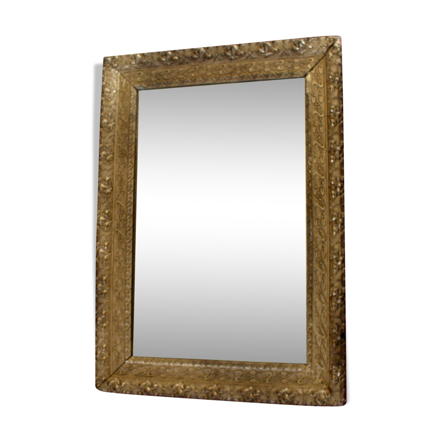 Mirror in mercury and its frame