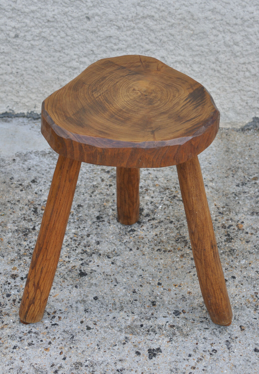 Tabouret tripode forme libre années 50 60