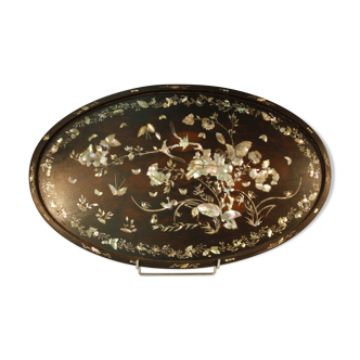 Chinese tray in wood and pearl, 19th century