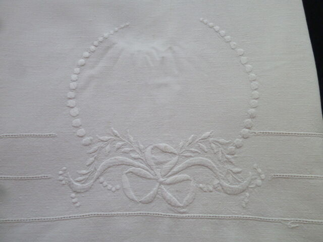 Cotton and linen sheet embroidered 1.86 x 2.60 m