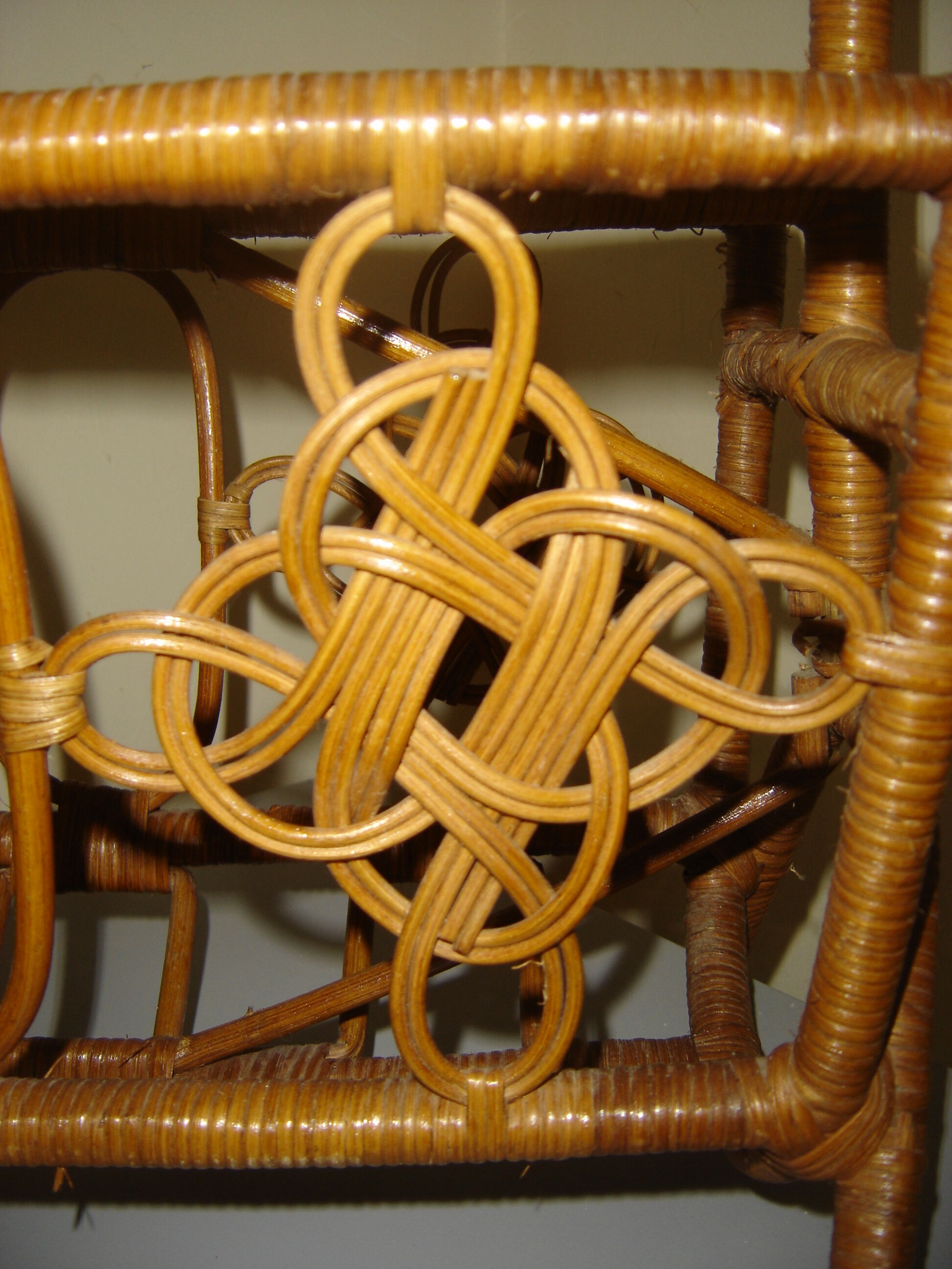 Rattan magazine holder