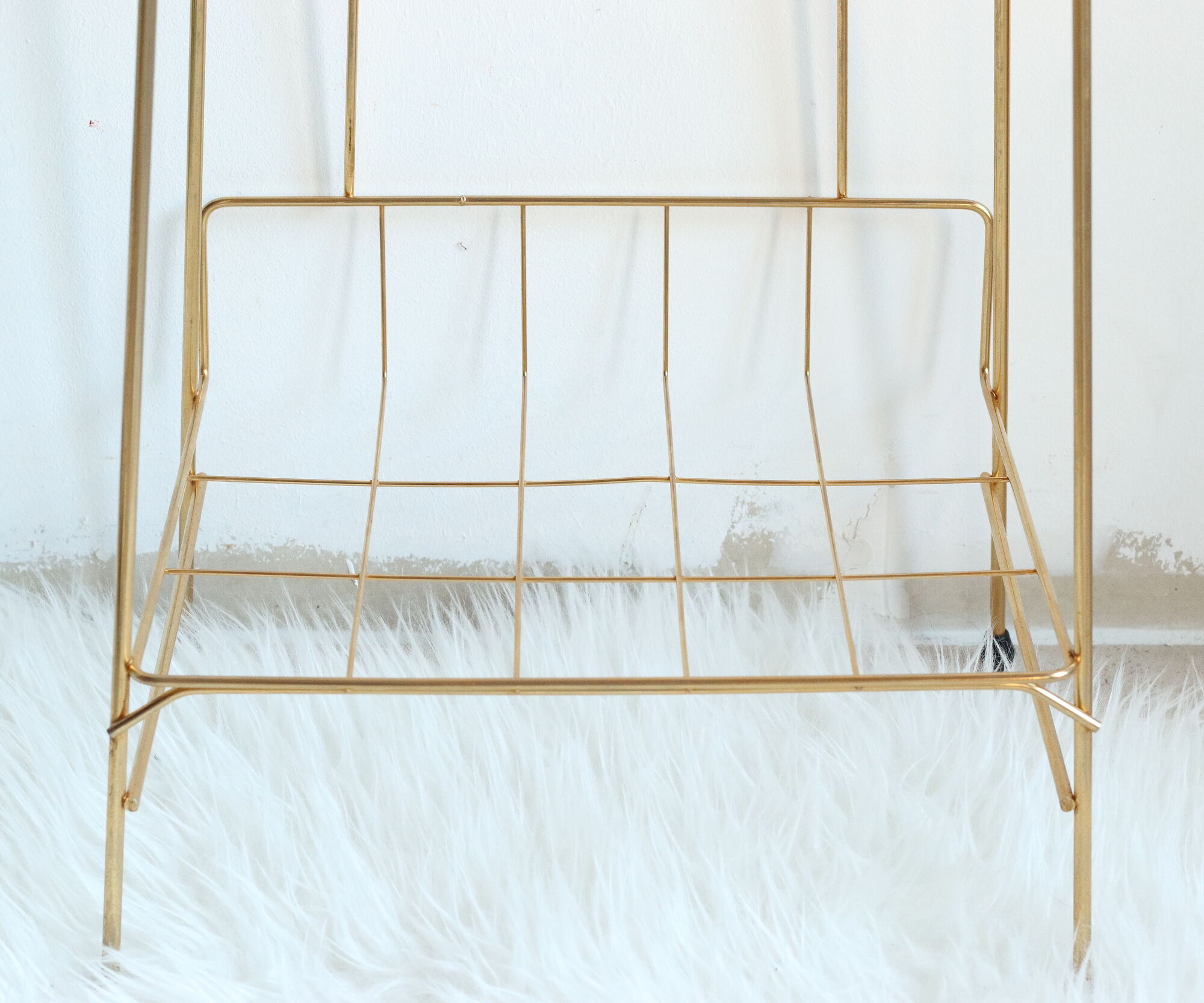 Side table in gilded brass