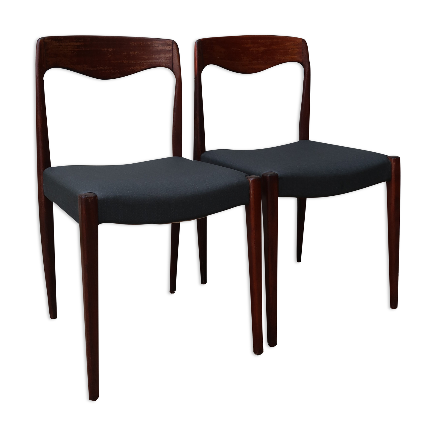 Pair of Scandinavian chairs Niels Otto Moller