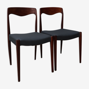 Pair of Scandinavian chairs Niels Otto Moller