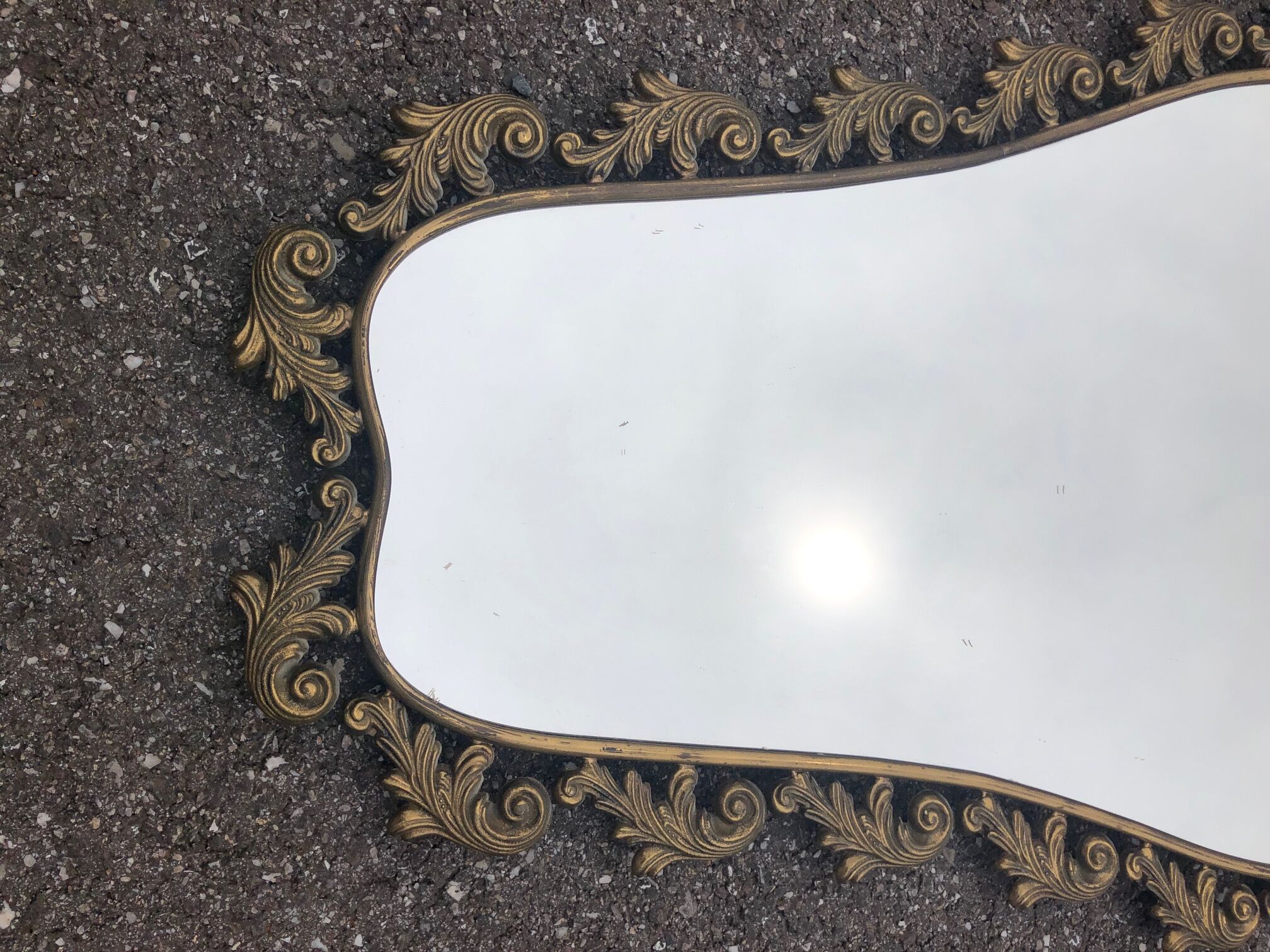 Vintage mirror with brass rim - 70x40cm