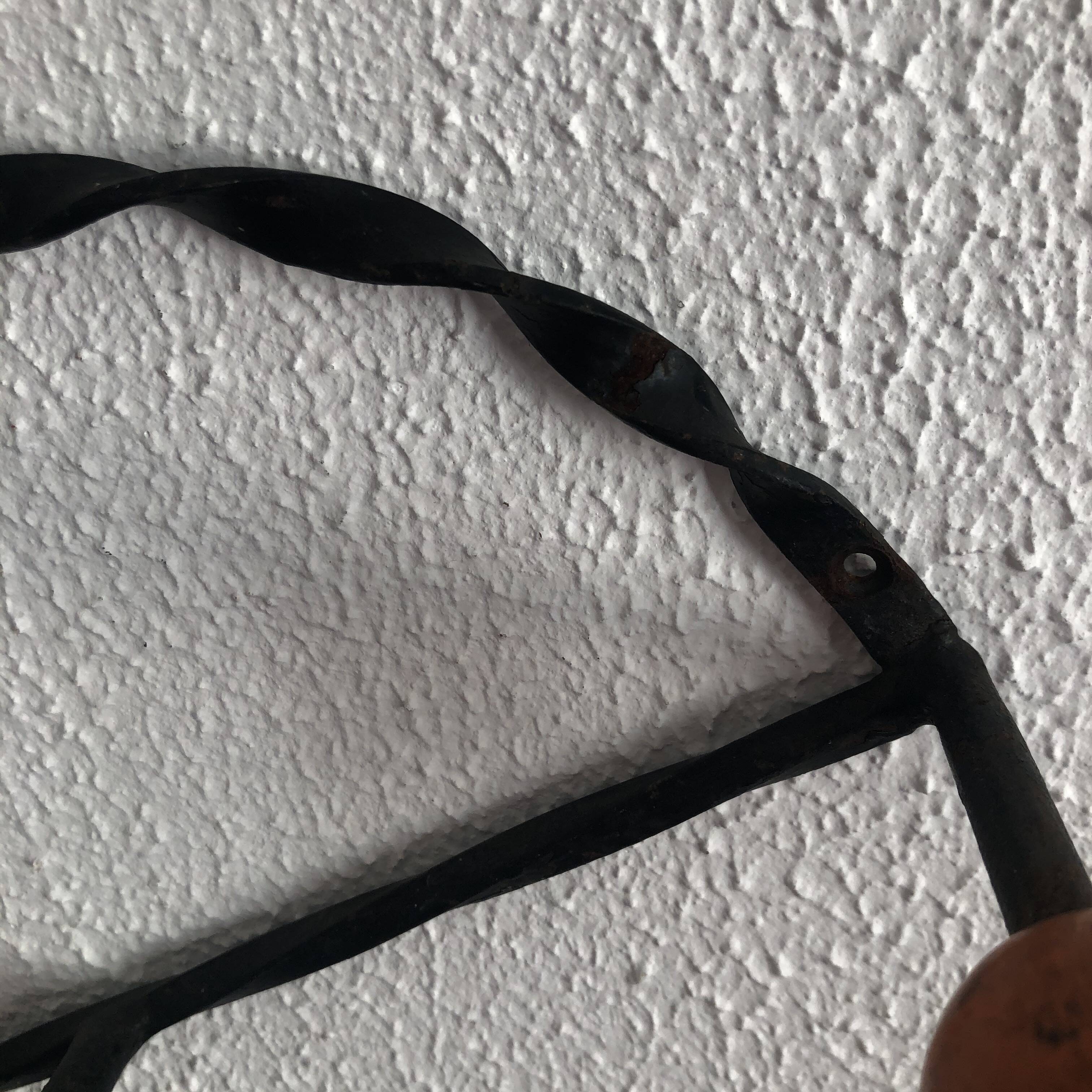 Portemanteau vintage 1960 coeur 5 patères boules bois - 60 cm