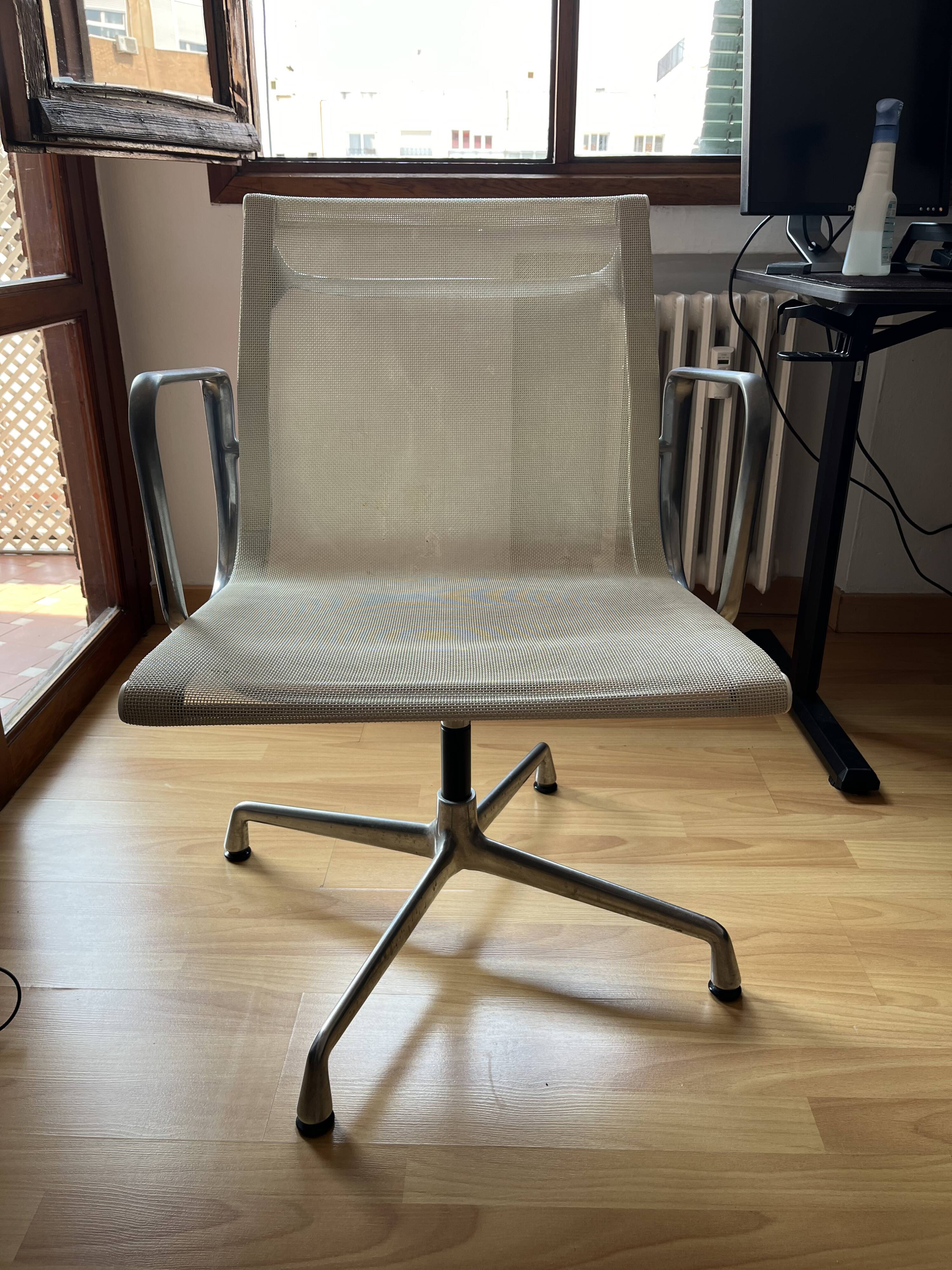 Eames Vitra EA108 office chair