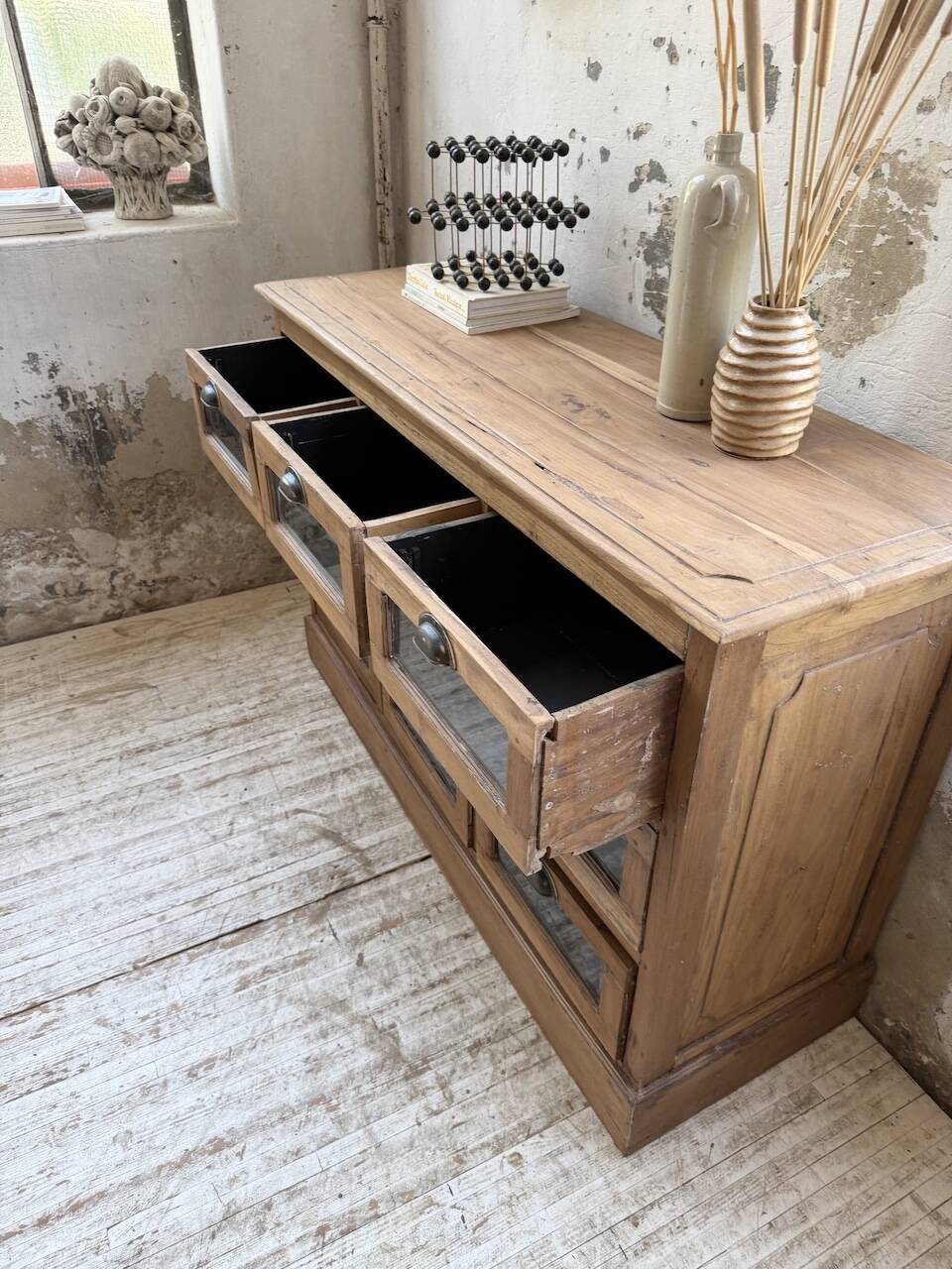 Grainetier meuble de métier en noyer 1950