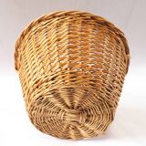Light rattan basket
