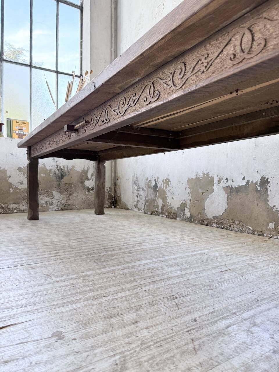 XL farmhouse table in solid oak, brutalist style, 20th century.