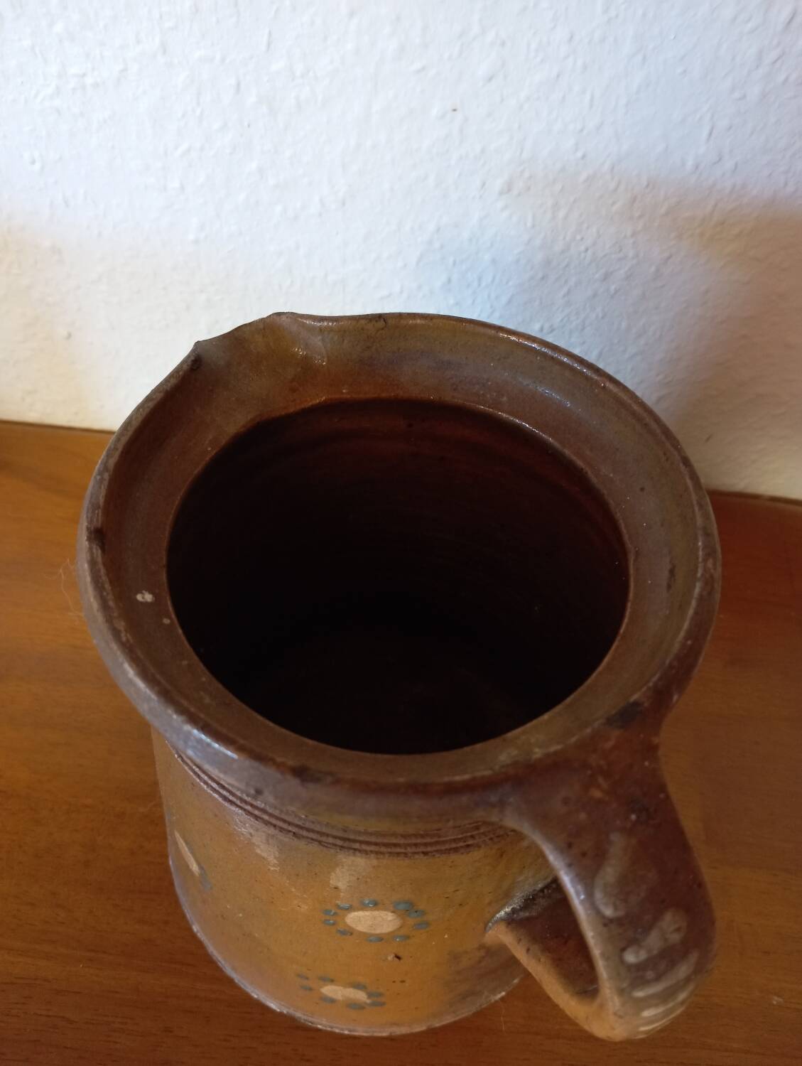 Old Soufflenheim pot from the end of the 19th century