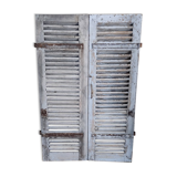 Pair of shutters