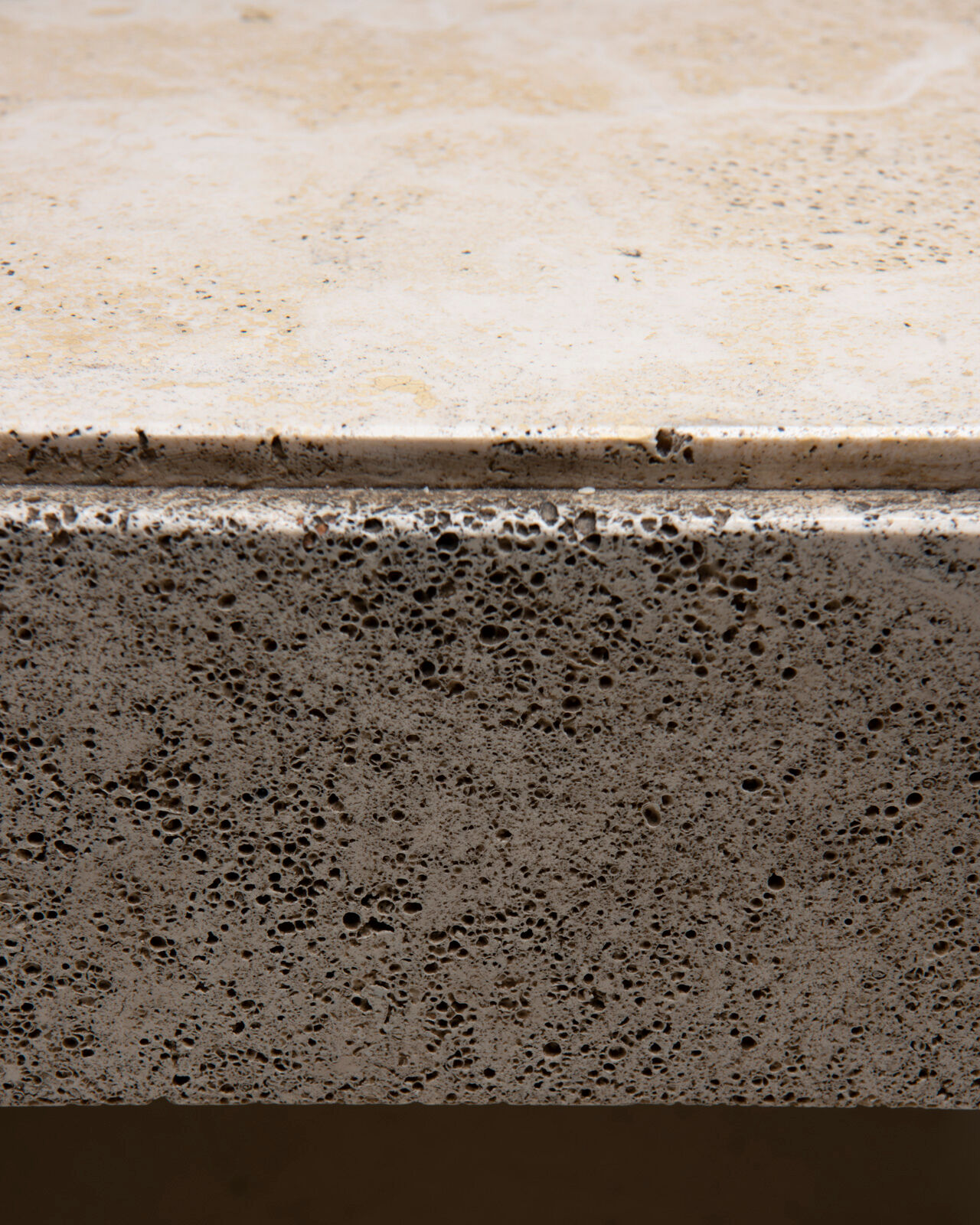 Square coffee table in travertine 1980