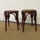 Paire de tabourets bas en bois courbé style "Thonet" vintage