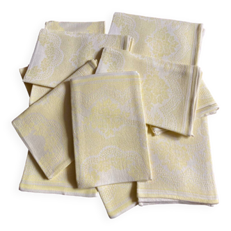 Set of 12 damask napkins