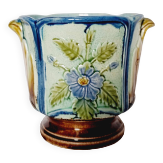 Antique ceramic Jardiniere Vase in Barbonite or beautiful reliefs decorated with flowers and hand painted