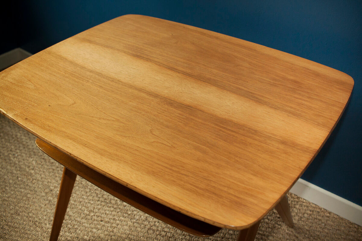 Table d'appoint scandinave