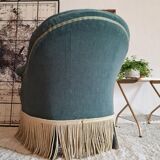Green velvet toad armchair with fringes