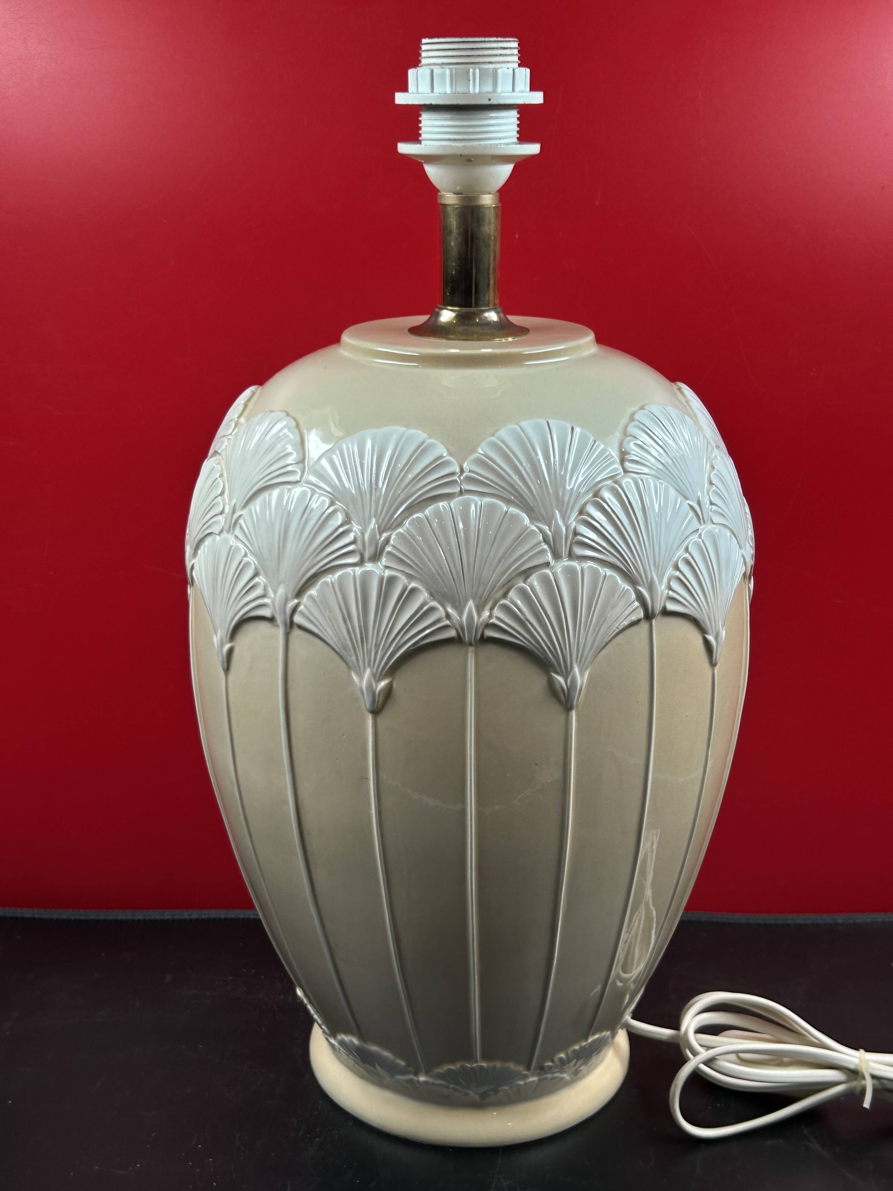 Pair of cream ceramic lamps, 1980s, art deco style, Miami light 73